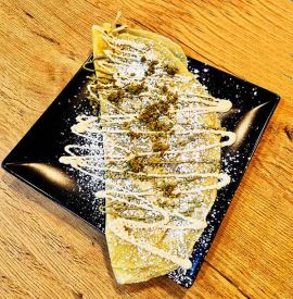Crêpe de pistacho y chocolate blanco