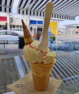 vasito comestible con helado
